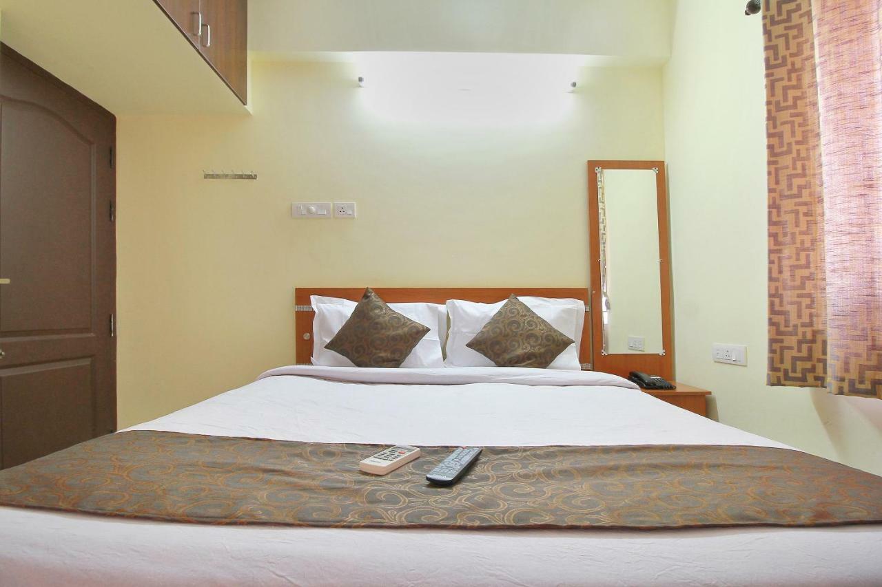 Viswa Service Apartment Madurai Luaran gambar